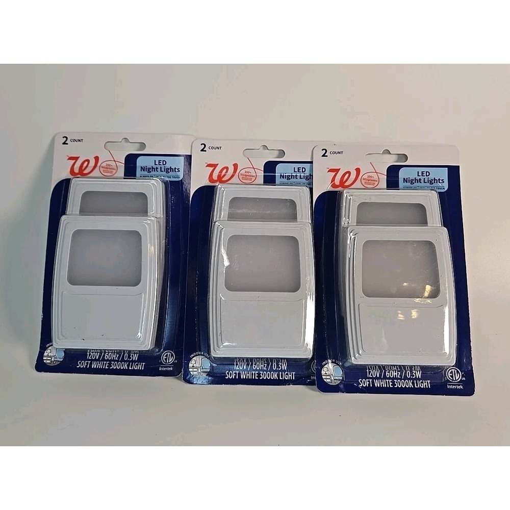 LED Night Lights Automatic Plug-in Always On Cool to touch 3 Packs, 6 total -New